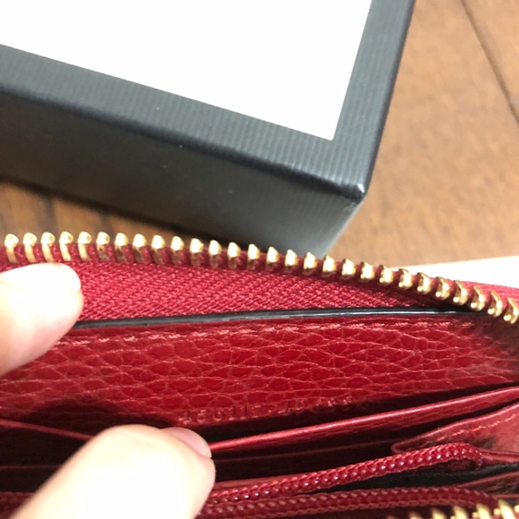 Gucci Wallet - Picture 3 of 7